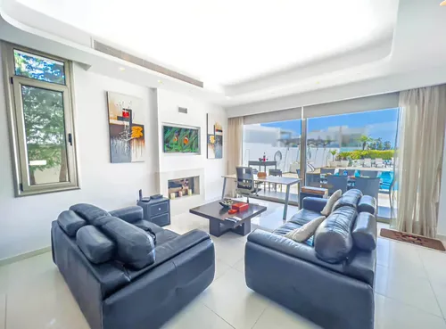 5 Bedrooms House in Protaras Avenue