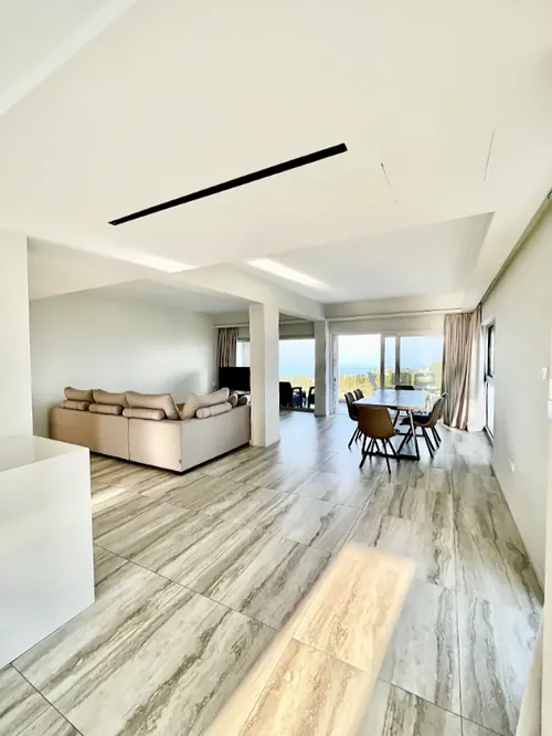 3 Bedrooms Penthouse in Tasou isaac