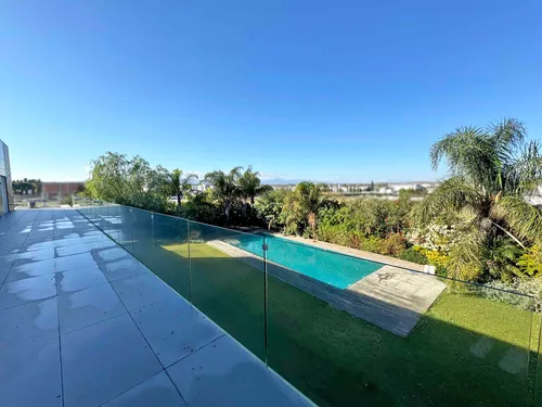 6 Bedrooms House in Amarousiou 9