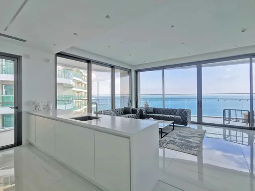 Luxurious Sea front Investment