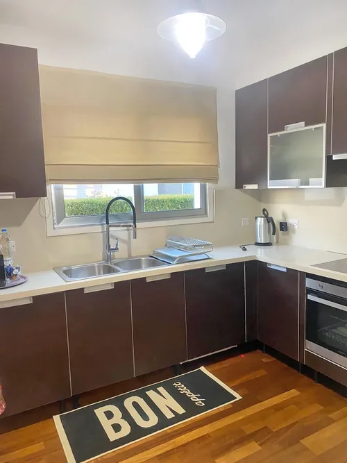 4 Bedrooms Apartment in Parthenonos 21