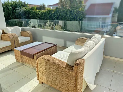 4 Bedrooms Apartment in Parthenonos 21