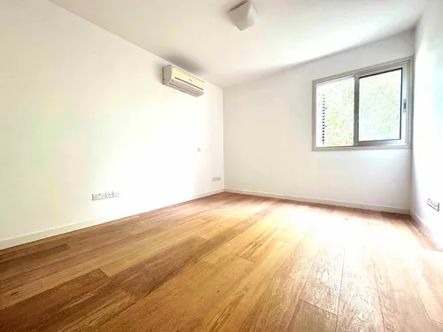 3 Bedrooms Penthouse in Lapithou 13