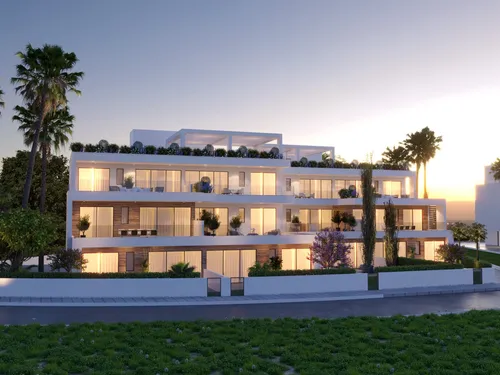 2 Bedrooms Penthouse in Kennedy Avenue