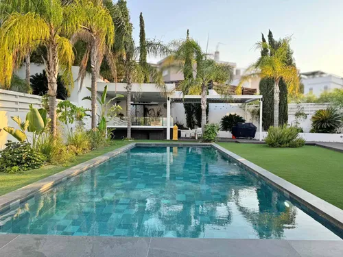 Charming Carolina Park Gem