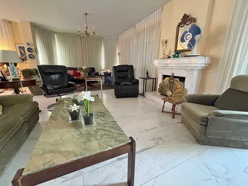 4 Bedrooms House in Varnali 17