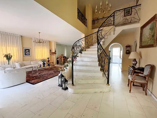 4 Bedrooms House in Varnali 17