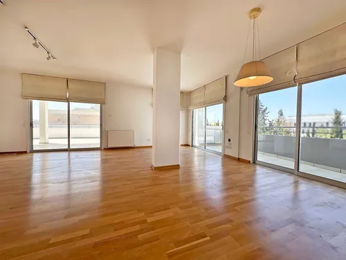 3 Bedrooms Penthouse in Acropoli