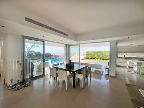 2 Bedrooms House in Dromos Larnacas - Dekelias