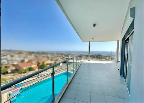 4 Bedrooms Villa in Ayios Athanasios