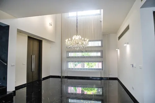 5 Bedrooms House in Akadimias 33