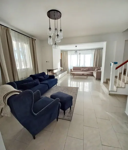 4 Bedrooms House in 21A Aiglis