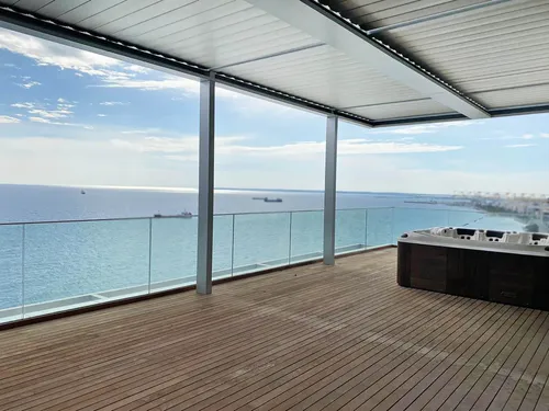 3 Bedrooms Penthouse in Neapoli