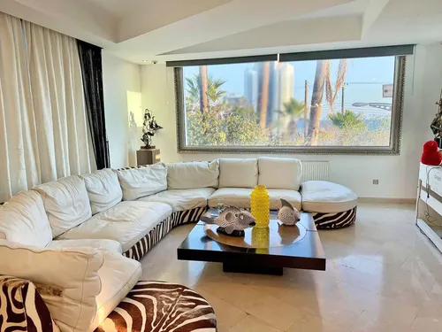 6 Bedrooms House in kalogiroi