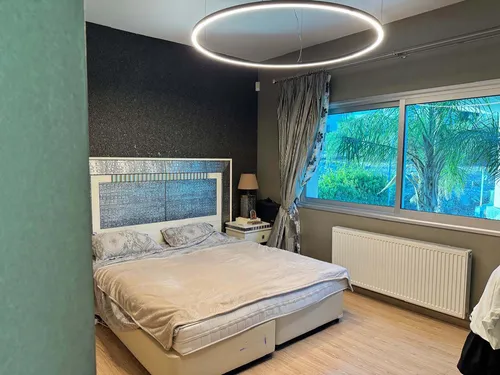 6 Bedrooms House in kalogiroi