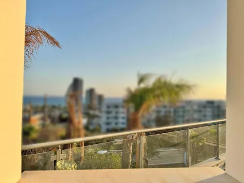 6 Bedrooms House in kalogiroi