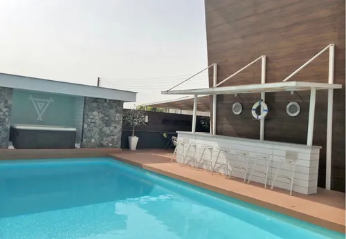 7 Bedrooms Villa in Limassol Suburbs