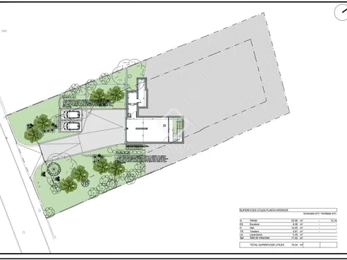 4 Bedrooms House / Villa in carrer isabel la catholica