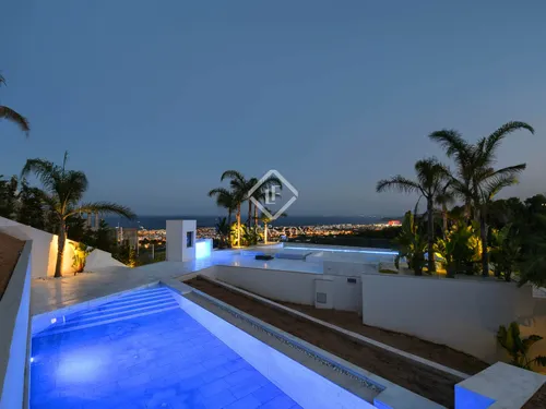 5 Bedrooms House / Villa in Cas Mut