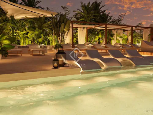 2 Bedrooms Apartment in Passeig del Port