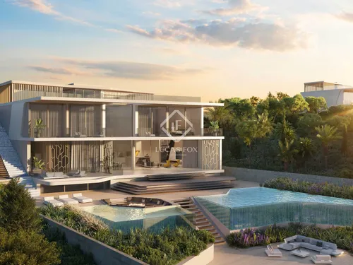 4 Bedrooms House / Villa in Benahavís