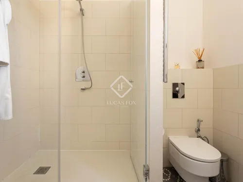 4 Bedrooms House / Villa in Circumval·lació