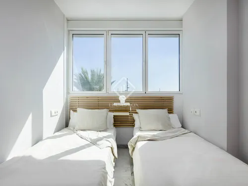 3 Bedrooms Apartment in Passeig Garcia Faria