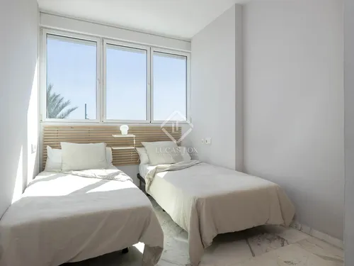 3 Bedrooms Apartment in Passeig Garcia Faria