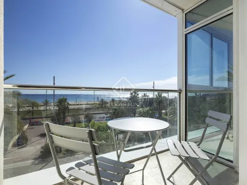 3 Bedrooms Apartment in Passeig Garcia Faria