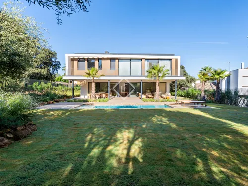 Spectacular 5-bedroom villa in Zone B of Sotogrande