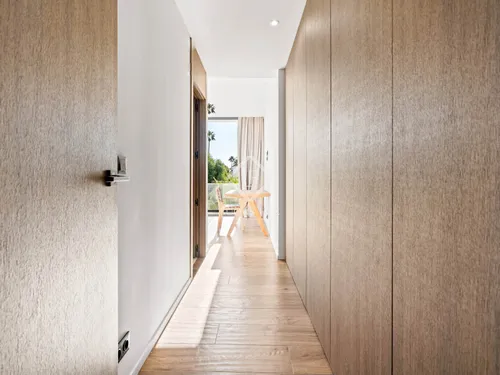 5 Bedrooms House / Villa in C. Buenos Aires