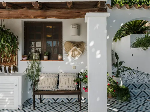 3 Bedrooms House / Villa in DS P STA EULALIA