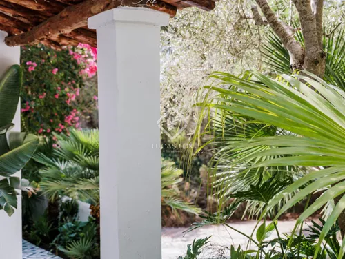 3 Bedrooms House / Villa in DS P STA EULALIA