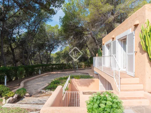 5 Bedrooms House / Villa in DS PUIG GROS