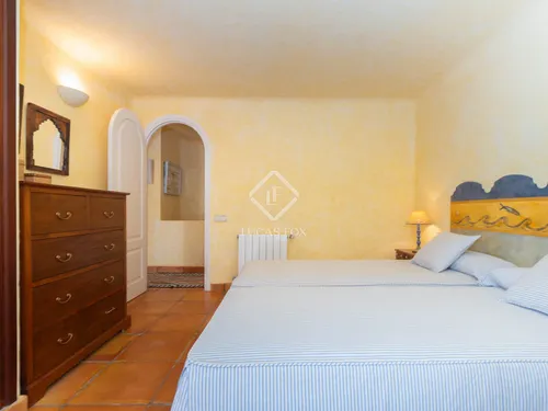 5 Bedrooms House / Villa in DS PUIG GROS