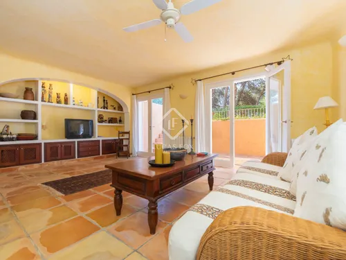 5 Bedrooms House / Villa in DS PUIG GROS