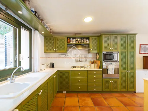 5 Bedrooms House / Villa in DS PUIG GROS