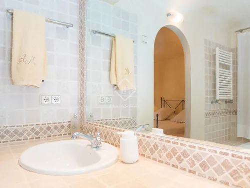 5 Bedrooms House / Villa in DS PUIG GROS