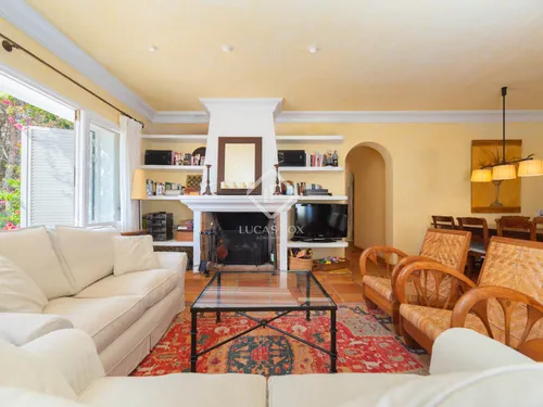 5 Bedrooms House / Villa in DS PUIG GROS