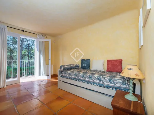 5 Bedrooms House / Villa in DS PUIG GROS