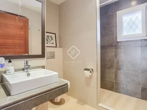 3 Bedrooms House / Villa in ARTIJOL