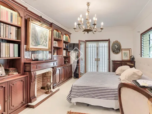 5 Bedrooms House / Villa in V. BENDINAT,