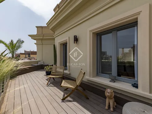 3 Bedrooms Apartment in Diputació