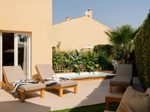 4 Bedrooms House / Villa in Azalea Beach