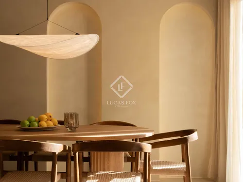 4 Bedrooms House / Villa in Azalea Beach