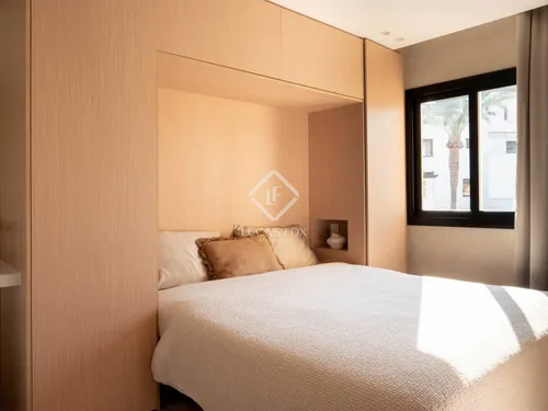 4 Bedrooms House / Villa in Azalea Beach