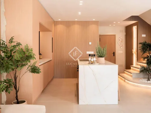 4 Bedrooms House / Villa in Azalea Beach