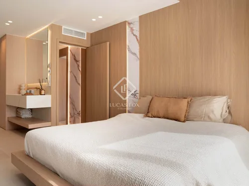 4 Bedrooms House / Villa in Azalea Beach