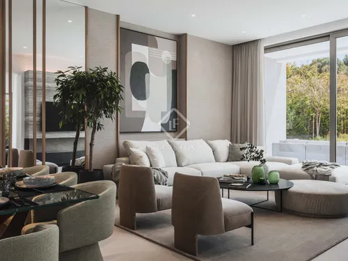 4 Bedrooms House / Villa in Urb. El Paraiso