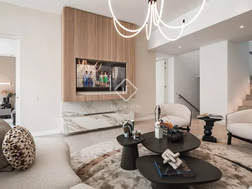 4 Bedrooms House / Villa in Urb. El Paraiso